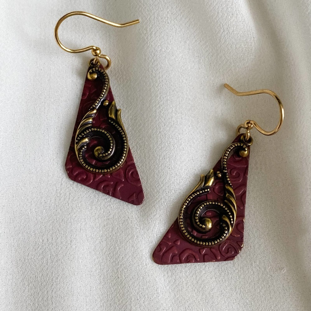 VTG Merlot Geo Swirl Dangle Earrings